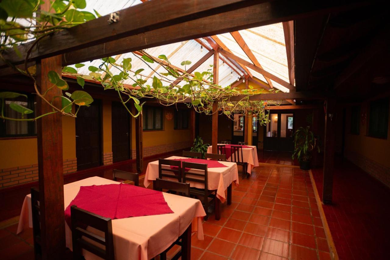 Hosteria Los Helechos ปูแอร์โตอีกวาซู ภายนอก รูปภาพ